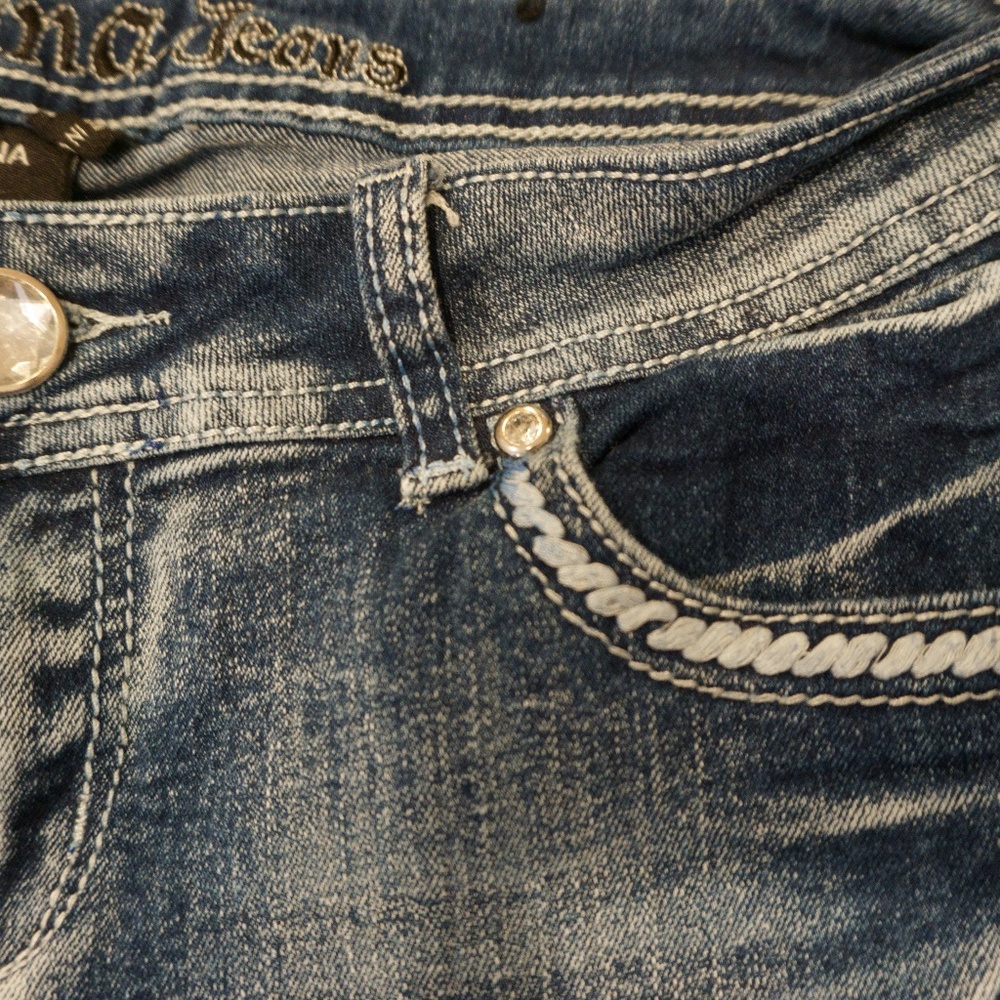 Jeans - Picture 3 of 7